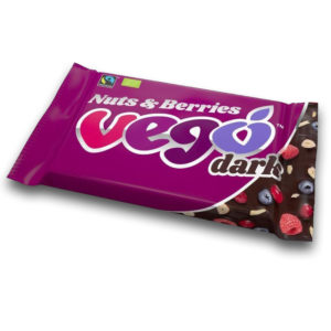 Vego Dark Nuts & Berries Bar